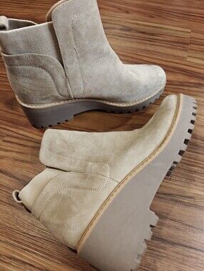DV by Dolce Vita Beige Suede Wedge Ankle Booties